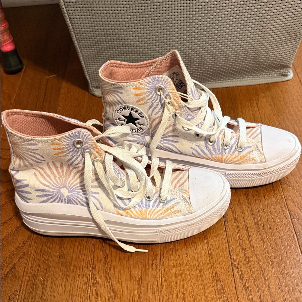 Converse Women's Floral High-Top Sneakers - White and Pastel